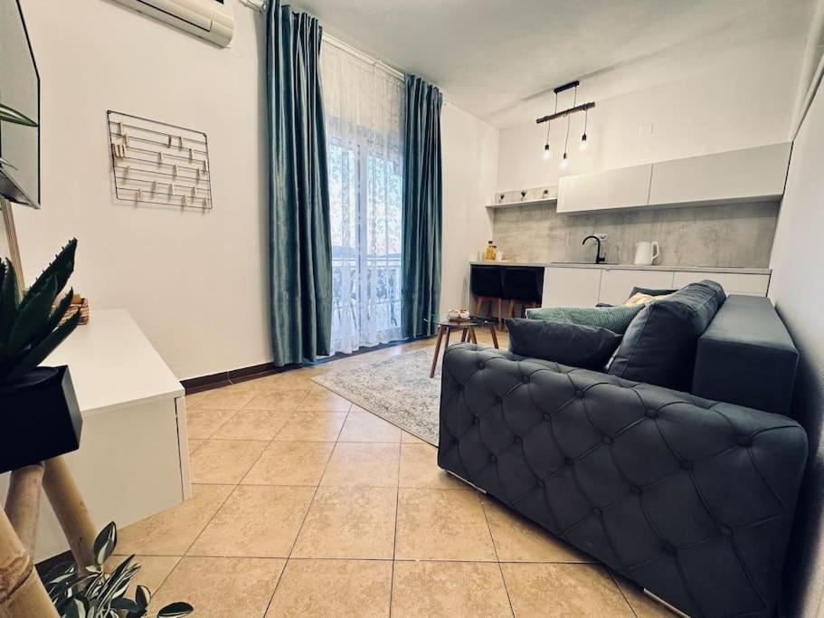 Beautiful Fully Renovated Apartment By The Sea, Large Balcony With Enchanting Views Neum Eksteriør bilde